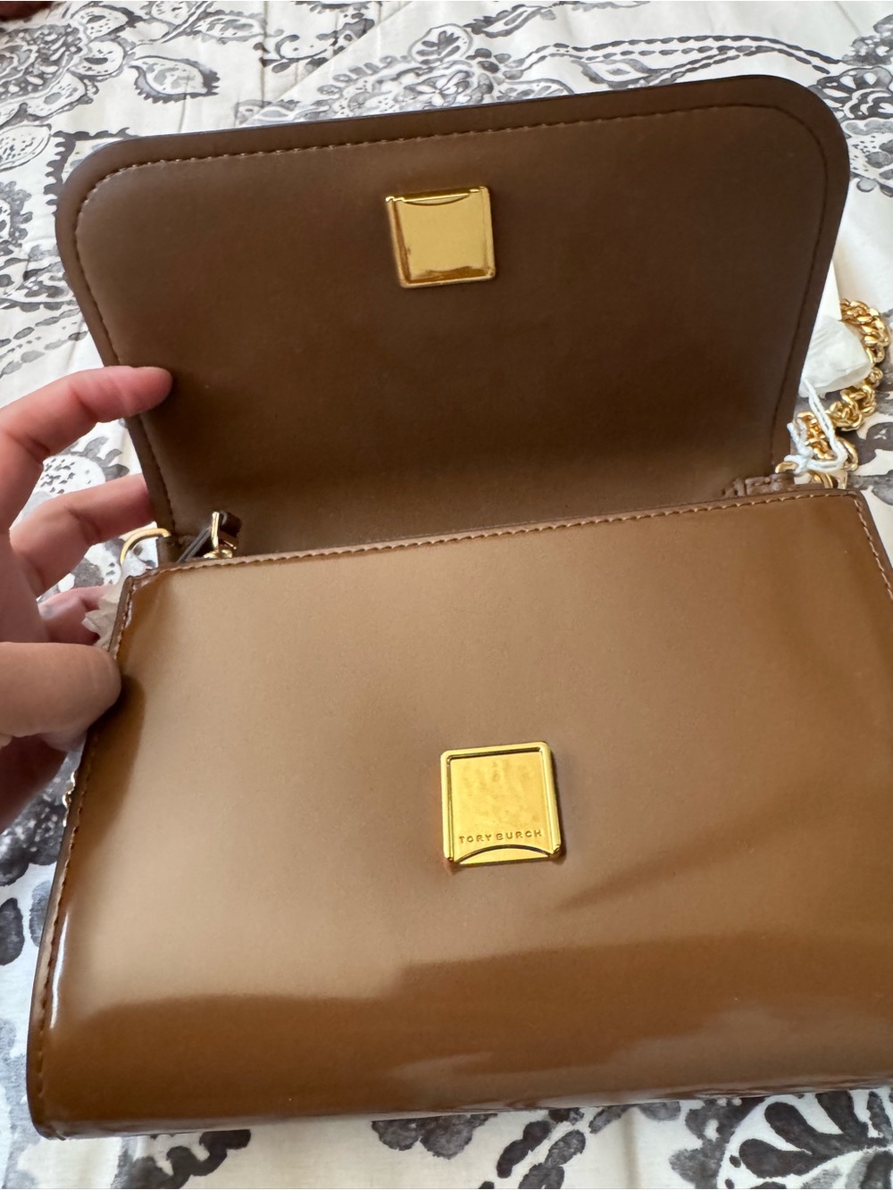 Tory Burch Brown Leather Chain Crossbody with Gold Hardware - Picture 5 of 5